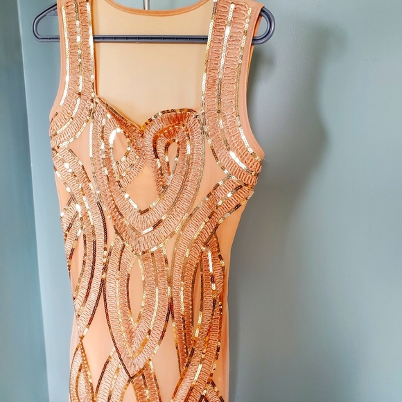 Mini dress - Picture 1 of 1